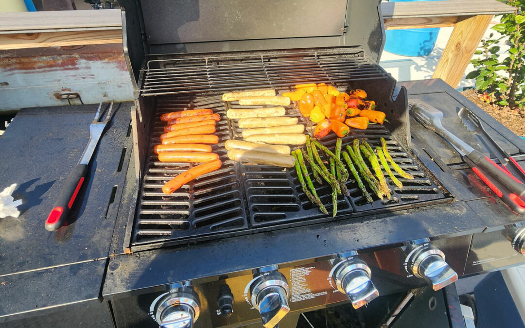 The Joys of Grilling Food in the Summertime with Friends and Family